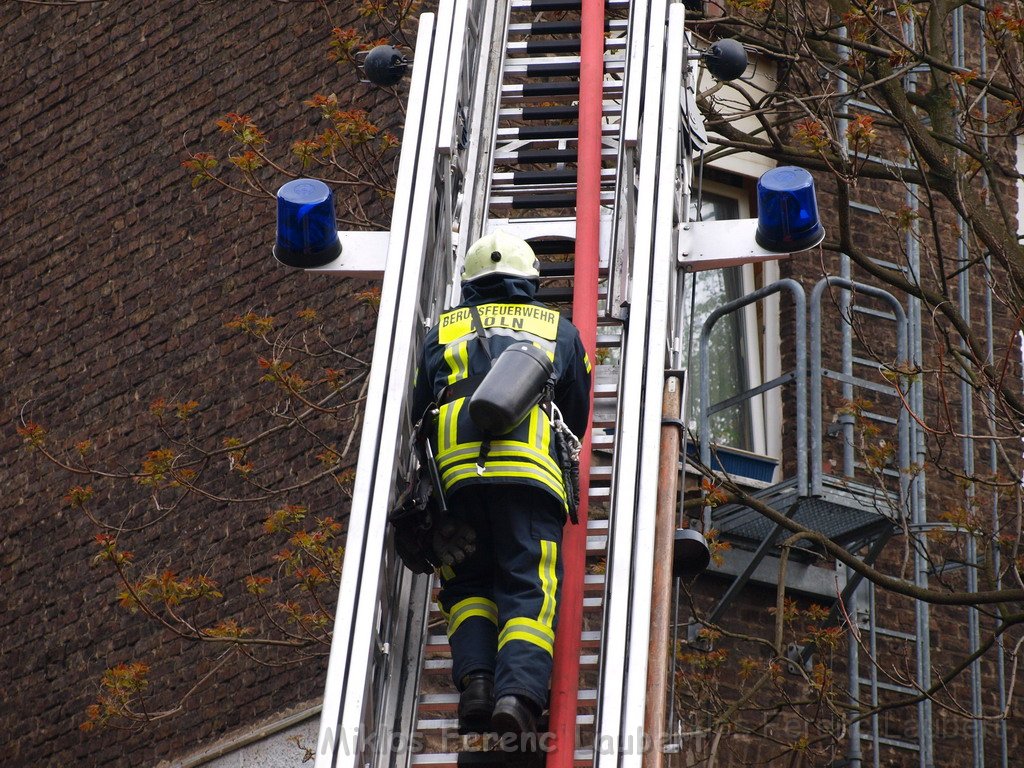 Dachstuhlbrand Belgisches Viertel Maastricherstr P045.JPG